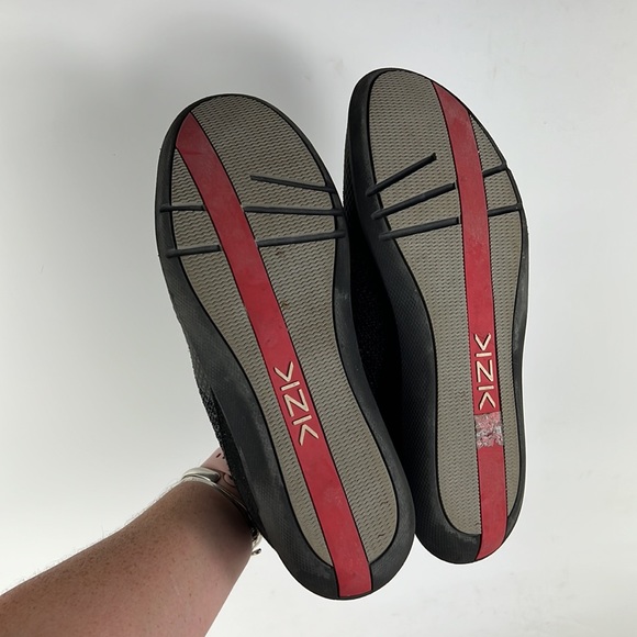 Kizik slip on athletic sneakers us mens size 11 black grey hands free minimalist - Picture 9 of 9